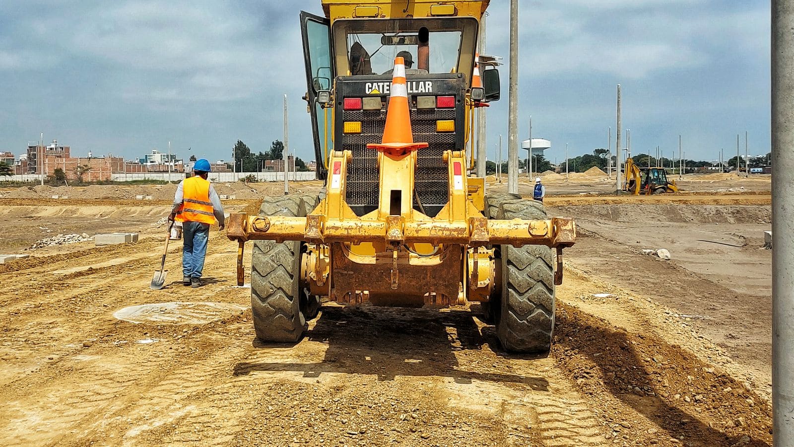 Grading & Backfilling — Al Fajr Contracting Company